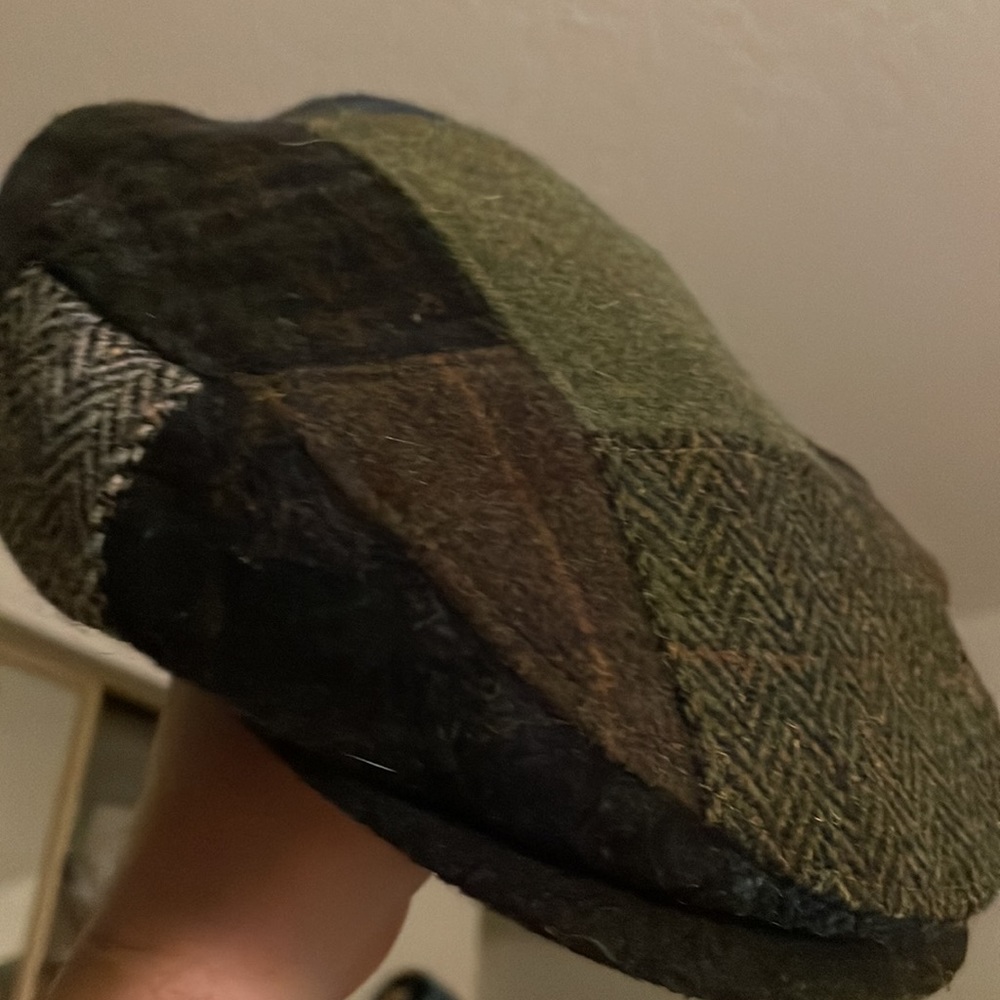 Mucros made in Ireland patchwork cap. LG. Lovely cond Perfect for the fall